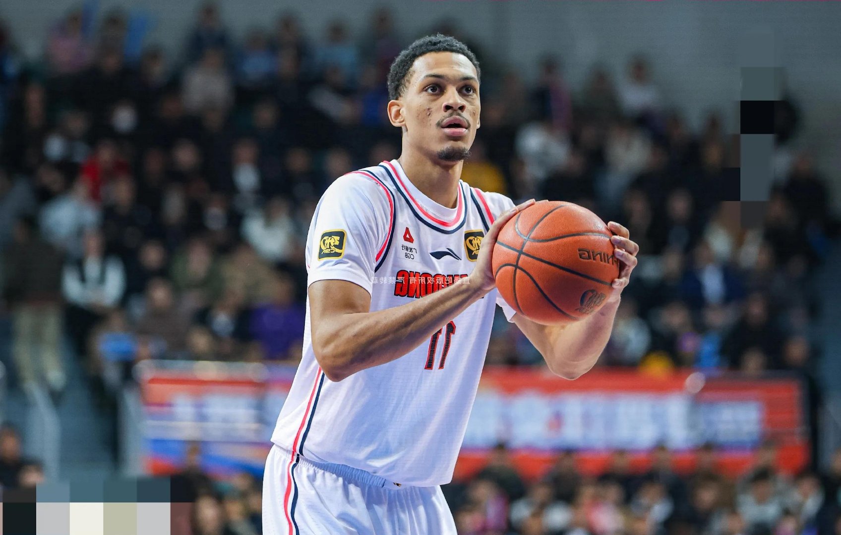 灰熊鏖战山西队，郭艾伦关键制胜