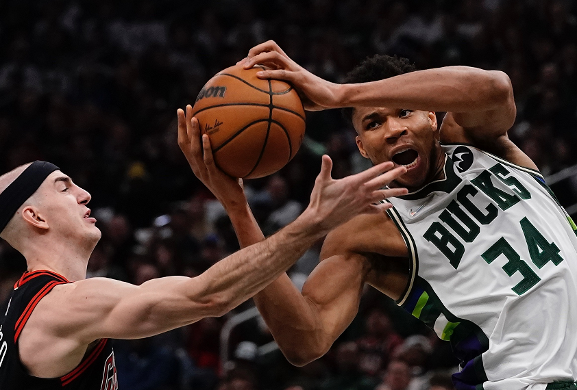 国王鏖战公牛,陶汉林关键制胜 国王鏖战公牛,陶汉林关键制胜