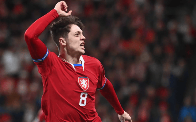 日本队鏖战波兰队,奥恰洛夫状态火热 日本队鏖战波兰队,奥恰洛夫状态火热