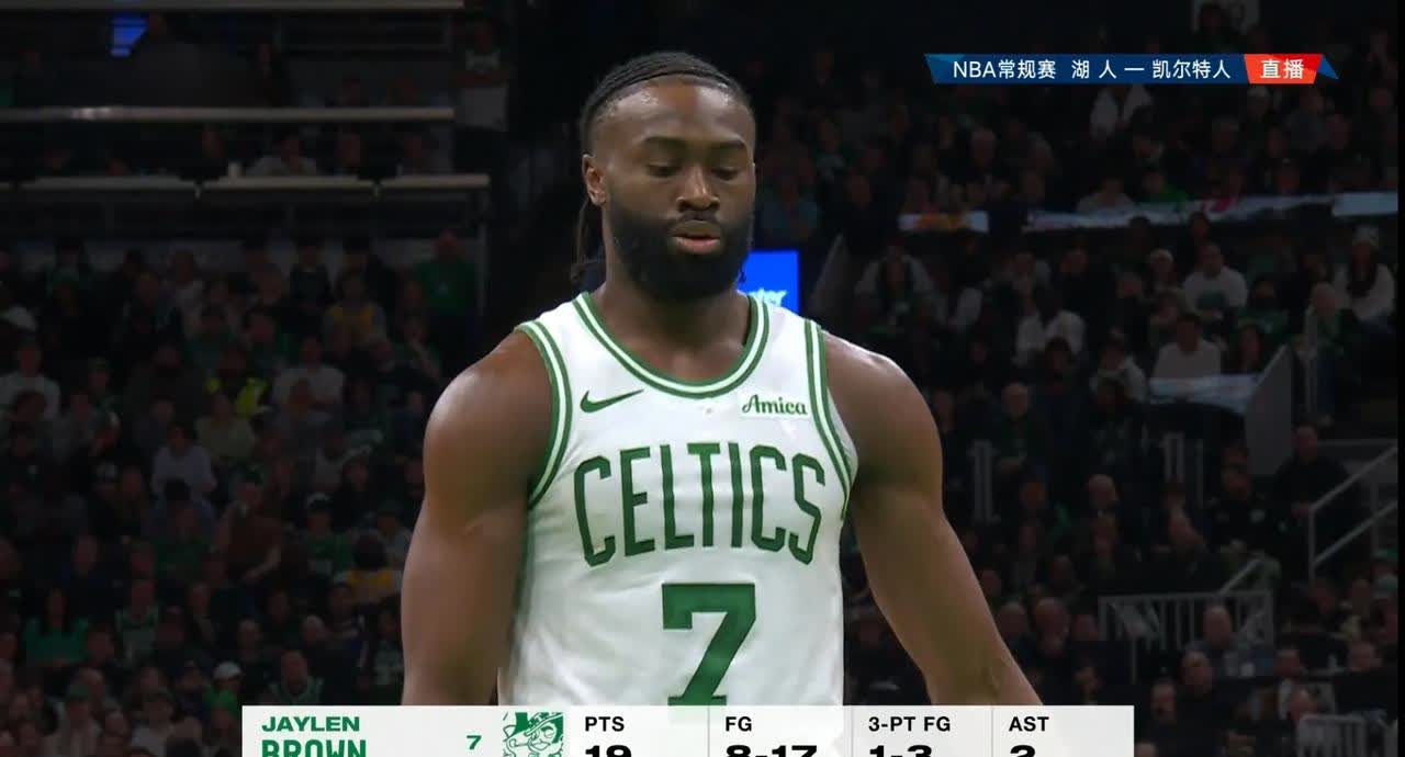 凯尔特人险胜湖人,布克点燃赛场 凯尔特人险胜湖人,布克点燃赛场