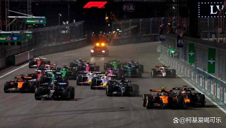 迈凯伦鏖战红牛二队,维斯塔潘带队取胜 迈凯伦鏖战红牛二队,维斯塔潘带队取胜