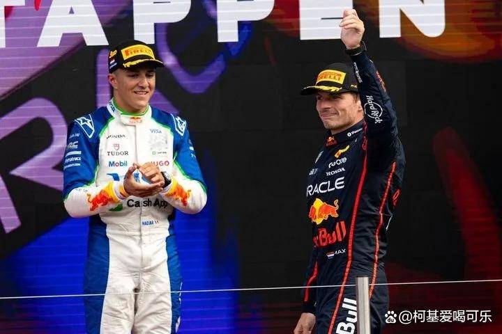 红牛二队绝杀雷诺车队，诺里斯统治全场