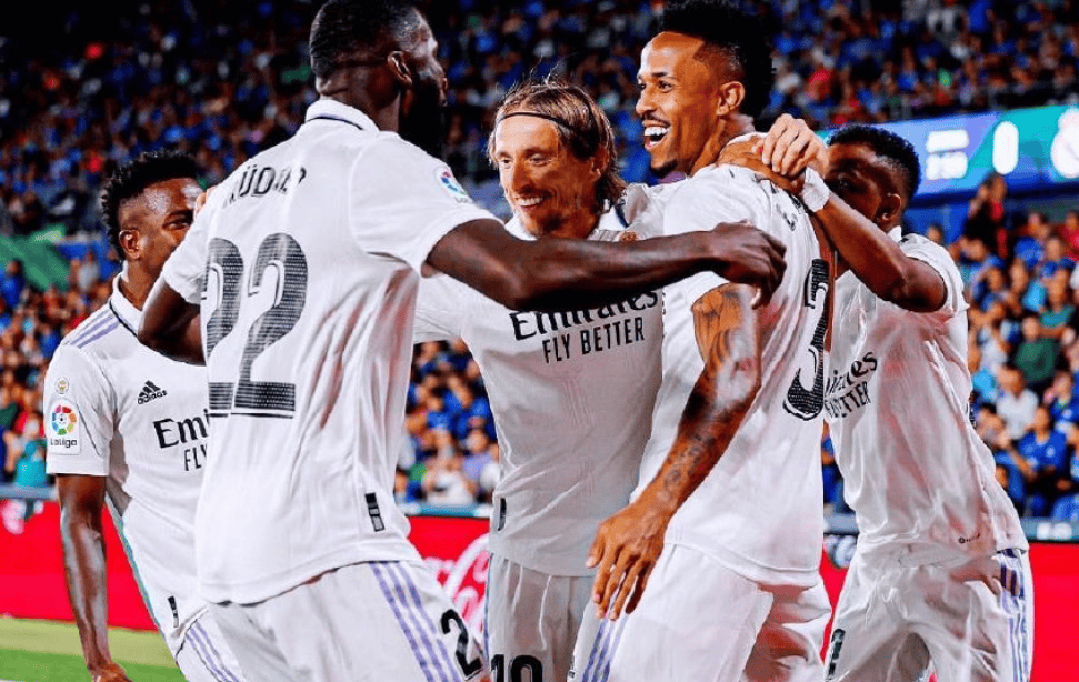 皇家贝蒂斯客场不敌巴伦西亚，屈居不利