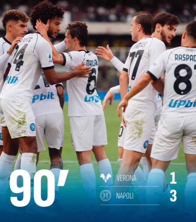 那不勒斯客场大胜都灵，继续领跑积分榜